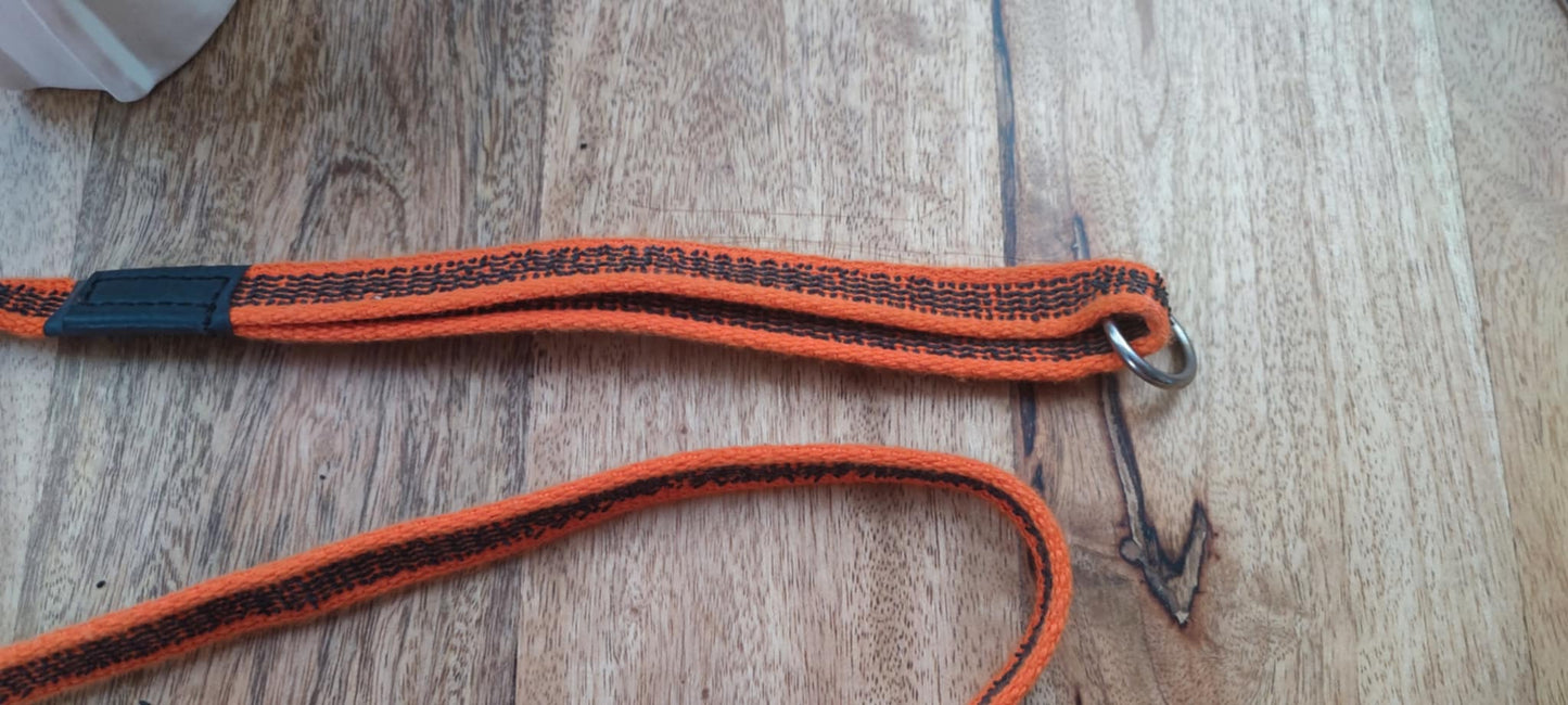 Oranje anti-sliplijn met lus en ring
